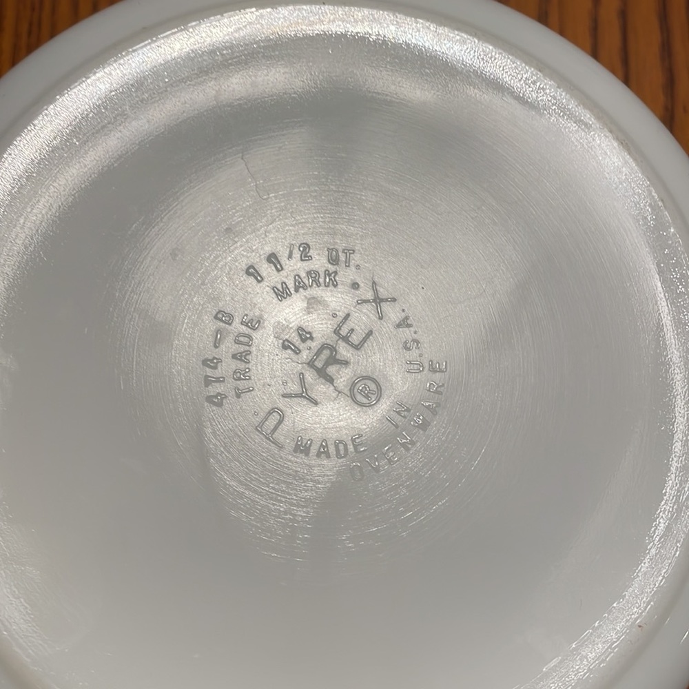 Vintage Pyrex Crazy Daisy set of 2 baking dishes. - Picture 5 of 8